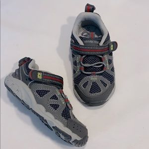 Stride Rite Made 2Play Sneakers